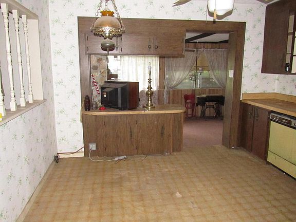 5th image of 1801 NW 42nd Pl