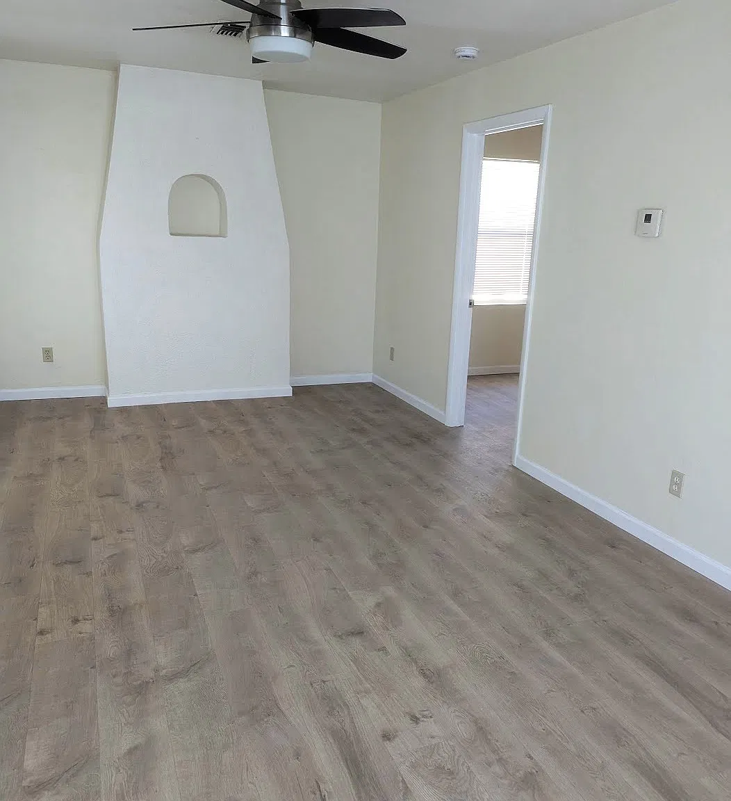 2 bed, 925 sqft, $1,549 — Photo 4