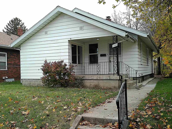 1146 College St, South Bend, IN 46628