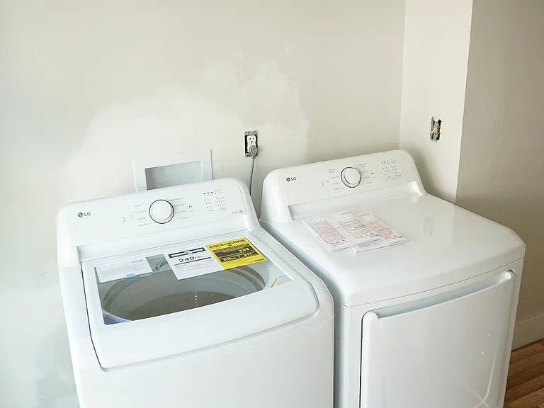 2 Pleasant St #2 — Photo 13