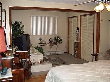 3rd image of 6661 Balsam Dr