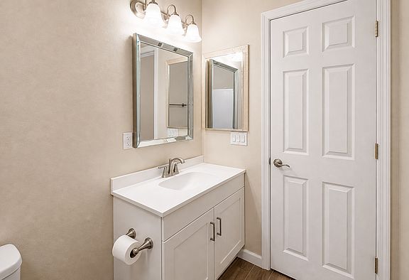 5th image of 2885 Coral St #1