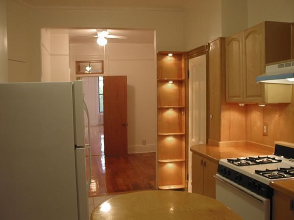 3rd image of 438 Prospect Ave APT 3l