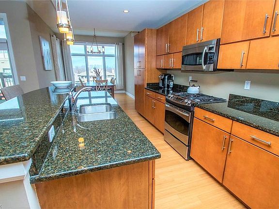 3rd image of 1403 Copper Trce APT 303