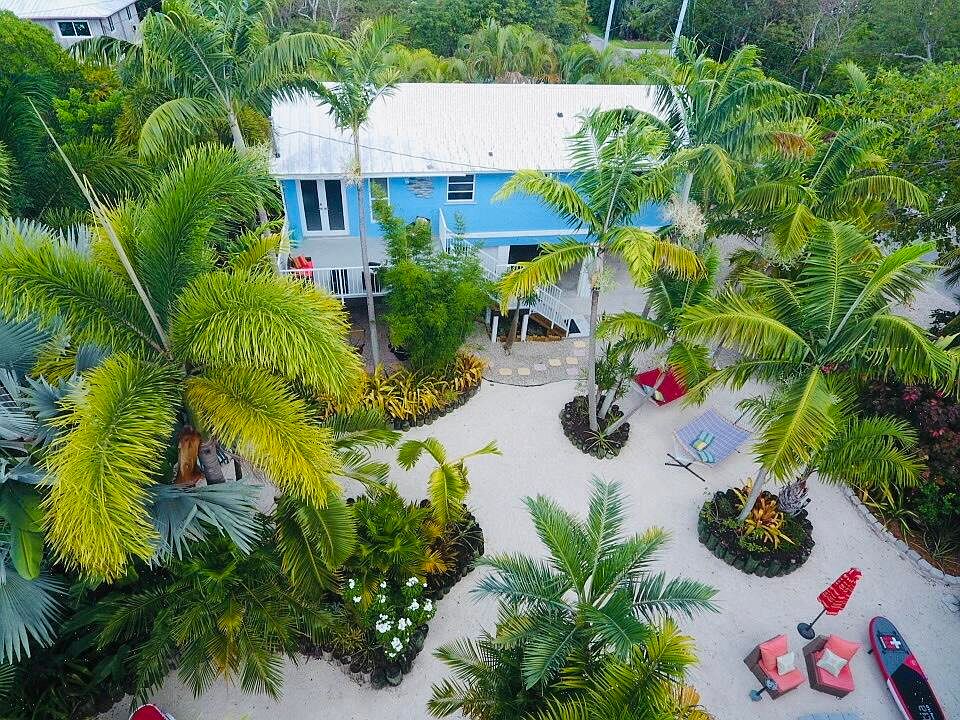 1st image of 29184 Poinsettia Ln