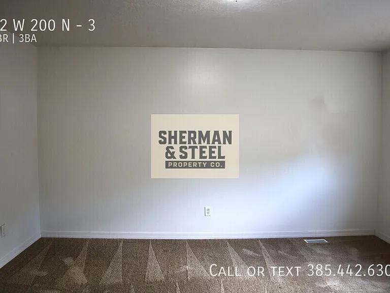 22 W 200 N #3 — Photo 20