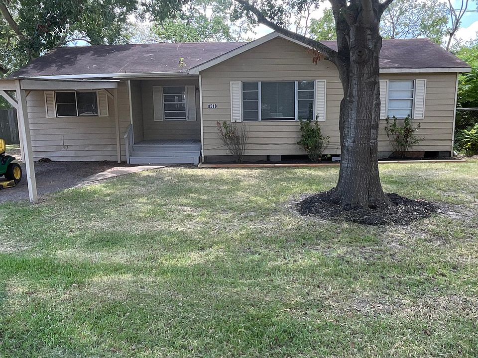 1st image of 9518 Carlow Ln
