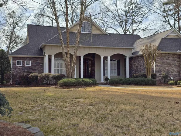 25 Indian Pine Trce W, Gadsden, AL 35901