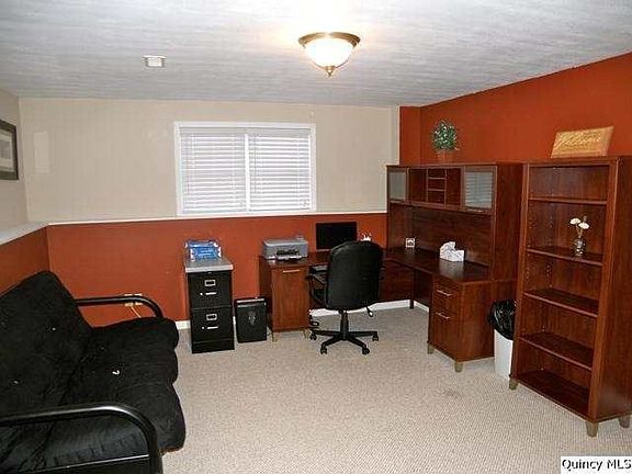 Home for Sale in Quincy, IL $198,500