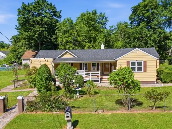 36 Leghorn Ave, Bridgewater Twp., NJ 08807
