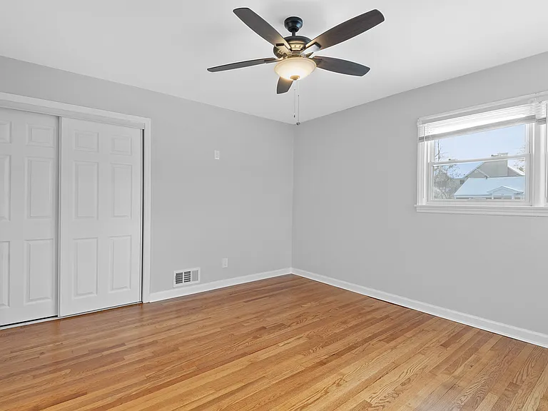 26 Kipling Ave — Photo 10