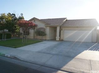 521 Chablis Ct, Los Banos, CA 93635