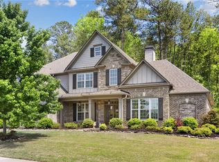 6670 Canyon Cv, Cumming, GA 30028