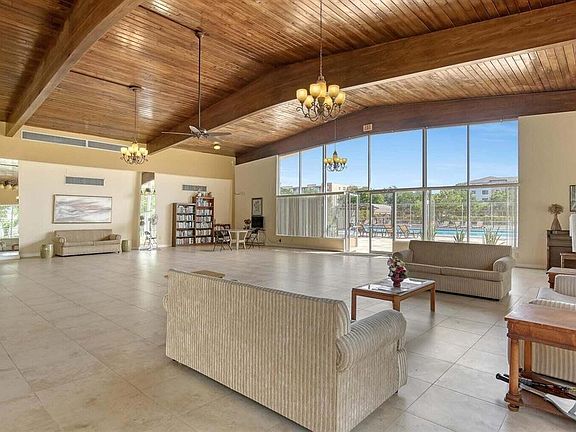 4th image of 470 Executive Center Drive #2-A
