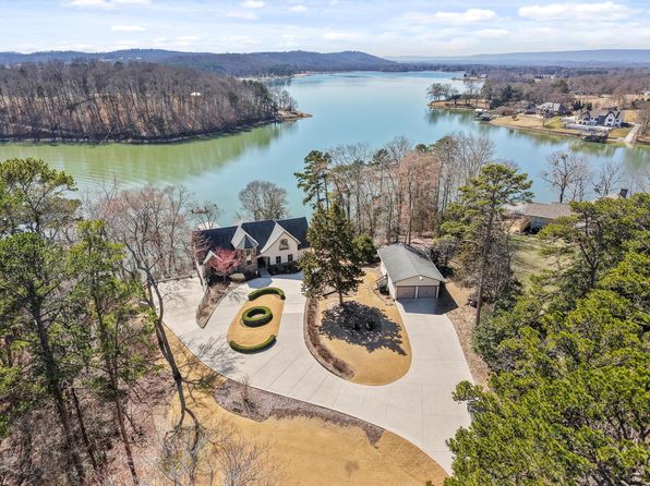8906 Prairie Schooner Cir, Soddy Daisy, TN 37379