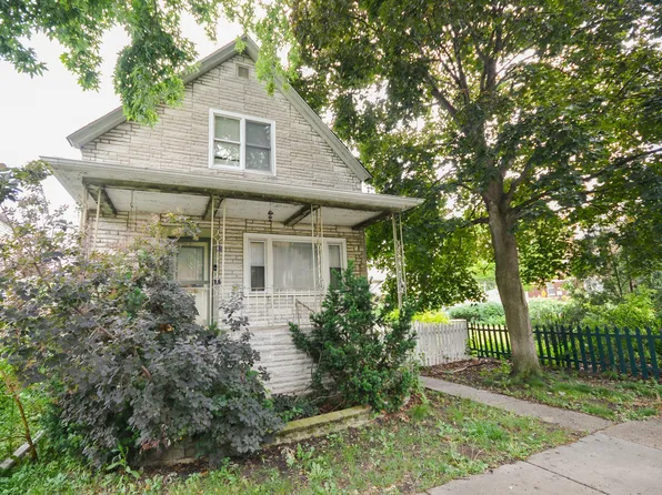 4206 W Henderson St, Chicago, IL 60641
