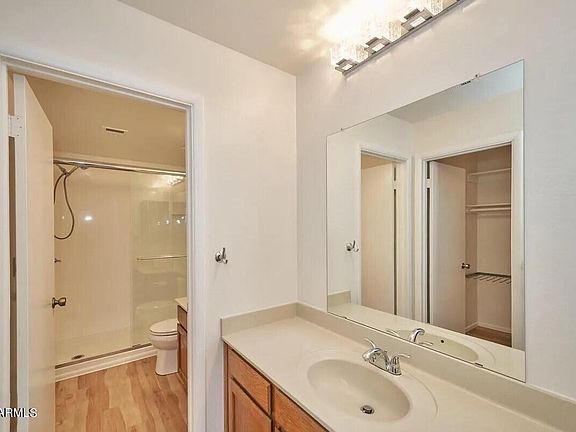4th image of 930 N MESA Drive #1003