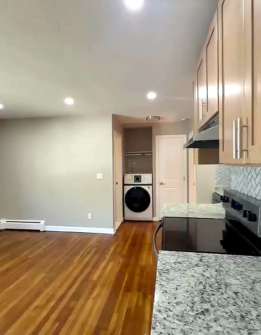 2 bed, 850 sqft, $1,800 — Photo 2