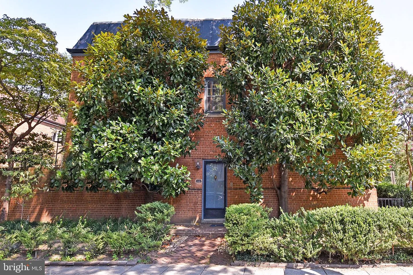 601 I St SW photo 1