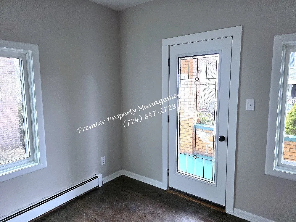 731 Penn Avenue Place — Photo 3