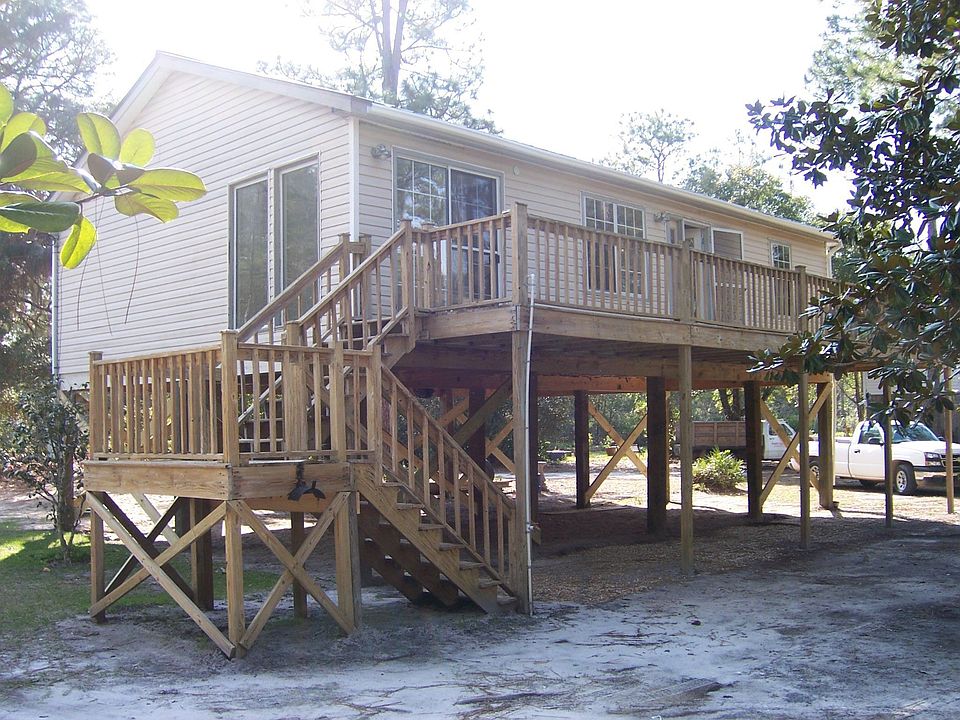 Front View (Facing West)
