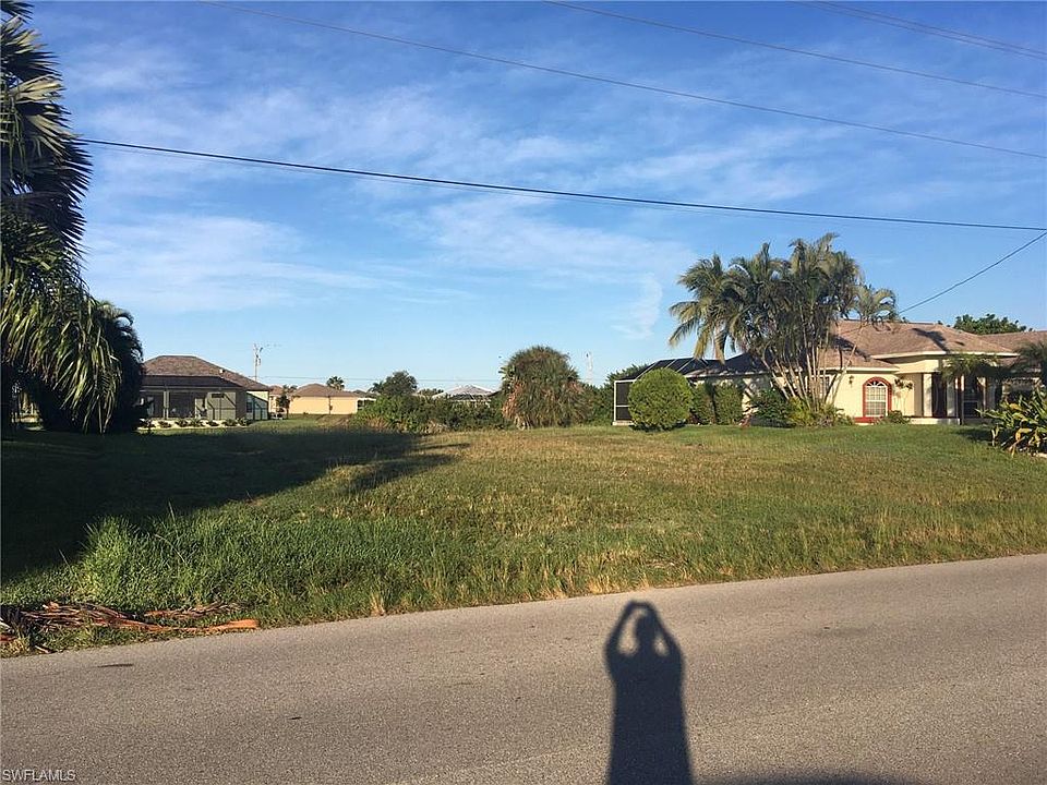 1st image of 2528 SW 20th Ave