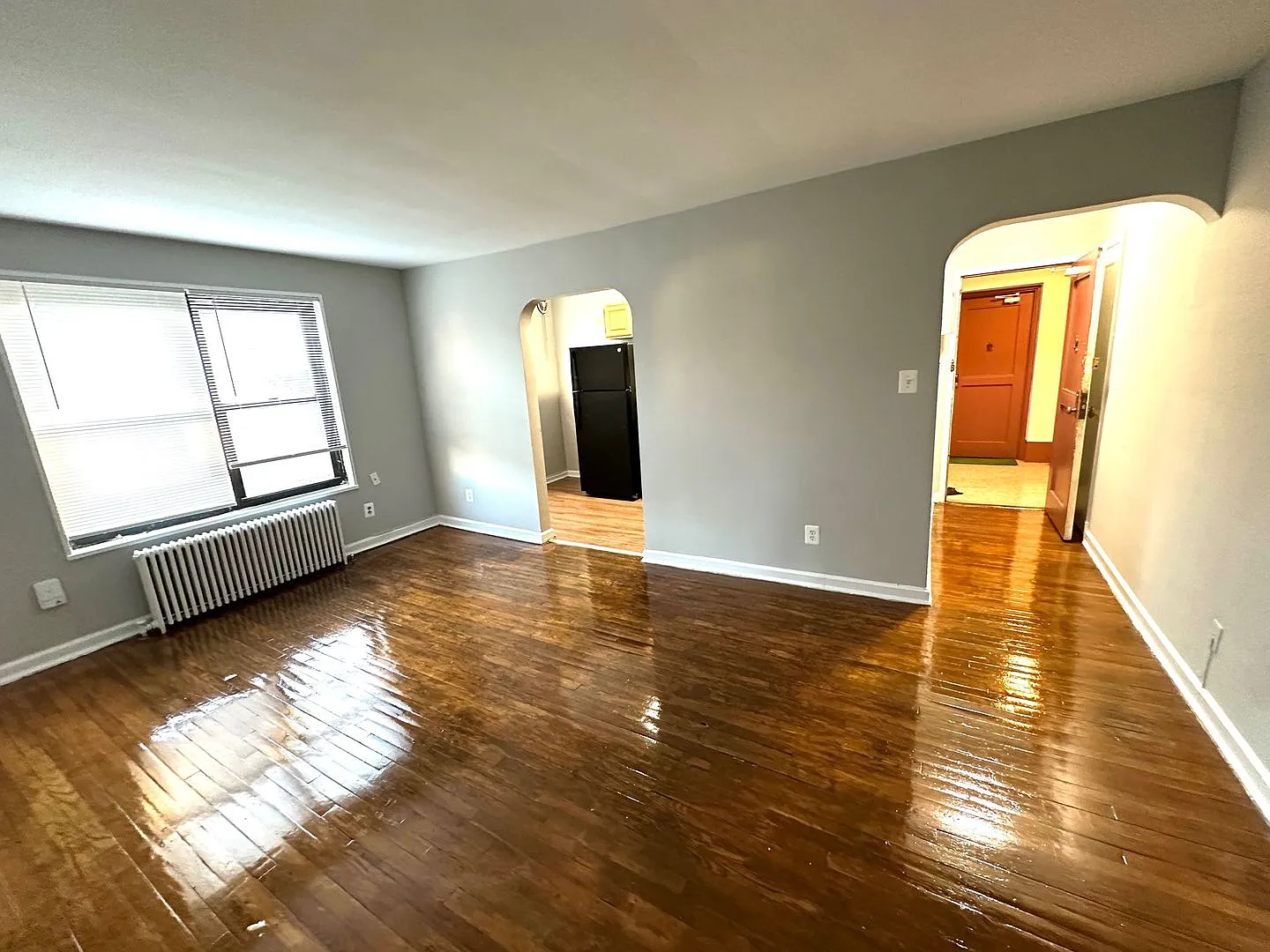 1000 Otis St Ne — Photo 3