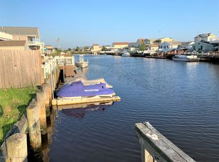 25 W Potomac Dr, Little Egg Harbor, NJ 08087