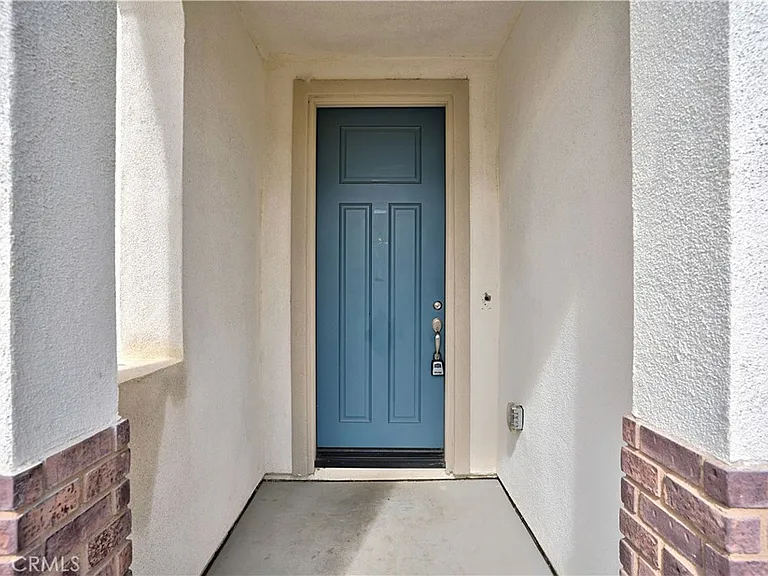 574 Feeder St — Photo 15