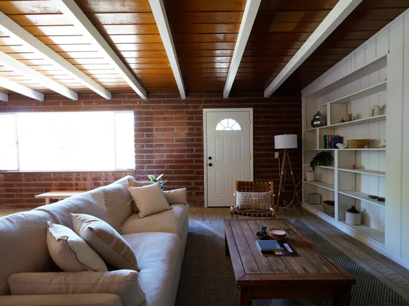 5151 E Peach St, Tucson, AZ 85712