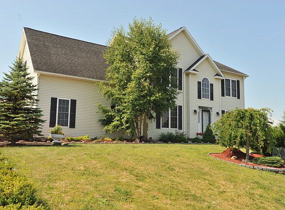 3rd image of 39 Anncox Ln