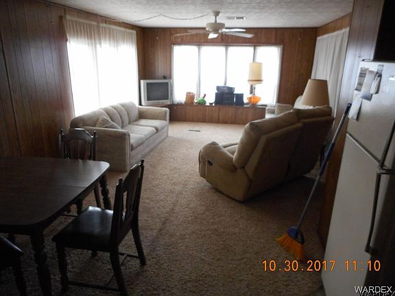 3rd image of 410 N Misty Ln