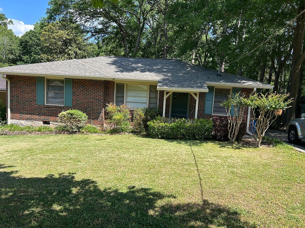 2504 McCurdy Way - Property Image