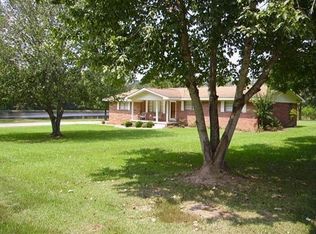 404 E Main St, Seminary, MS 39479