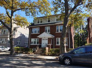 18 Poe Ave, Newark, NJ 07106