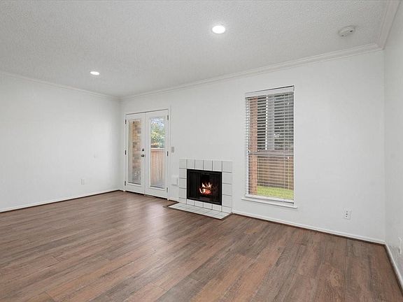 3rd image of 2810 Grants Lake Blvd Unit 1302