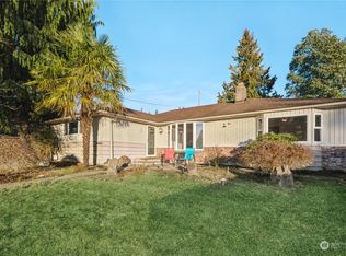 11904 30th Ave SW, Seattle, WA 98146