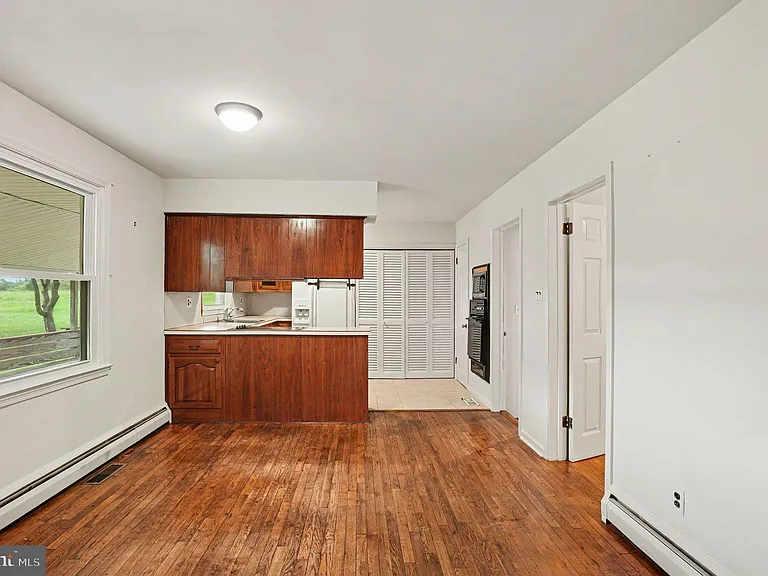 712 E Pine Ford Rd — Photo 11