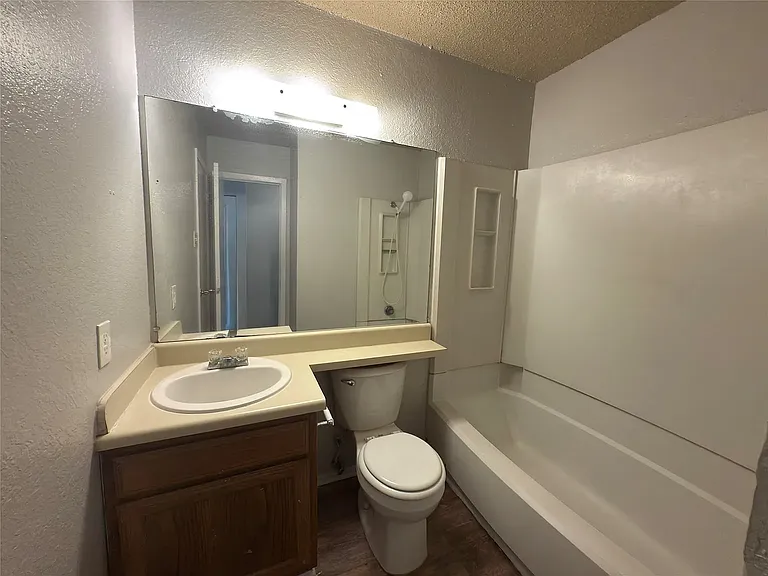 2250 Aspen Dr — Photo 20