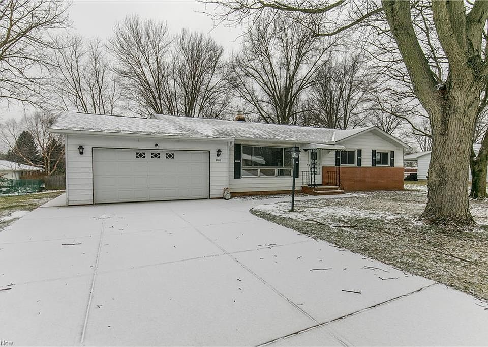 1st image of 8708 Parkdale Dr