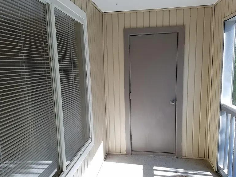 4000 SW 23rd St #1-208 — Photo 15