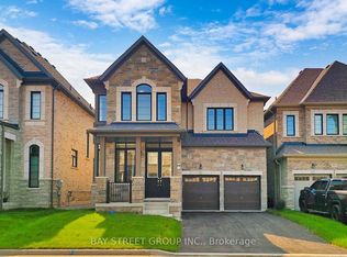 97 Halldorson Ave, Aurora, ON L4G7Z4