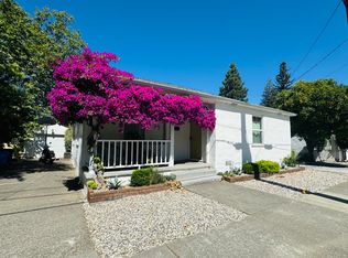 209 University St, Healdsburg, CA 95448