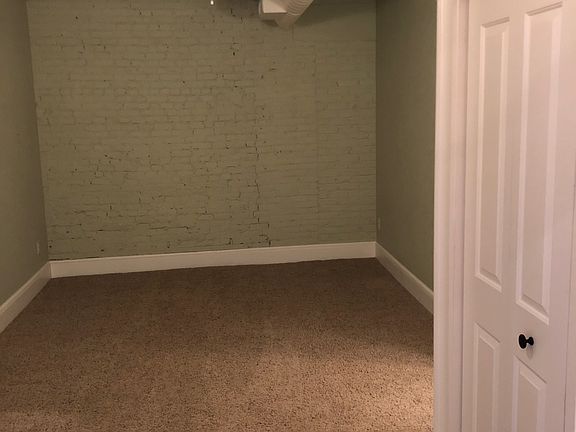 5th image of 27 Broadway St APT 305