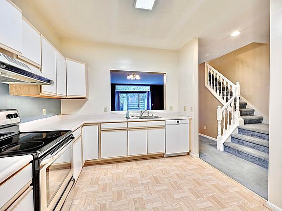 DSC_6723_4_5_6_7Interior01