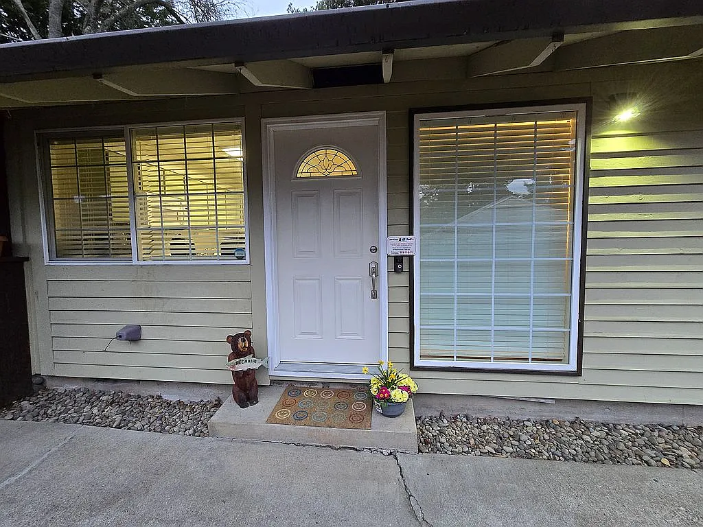 15787 SW Village Cir #A photo 1