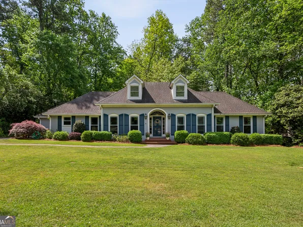 3384 Pine Meadow Rd NW, Atlanta, GA 30327