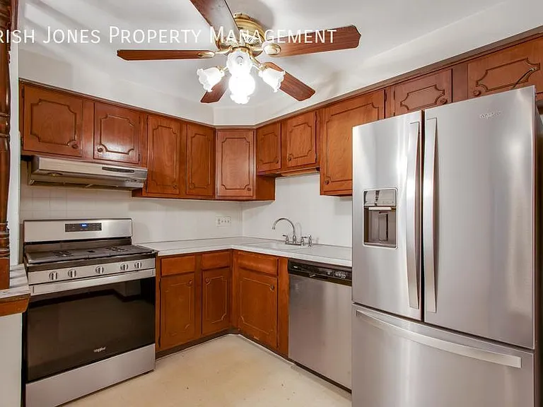 1160 Indian Church Rd #1 — Photo 7