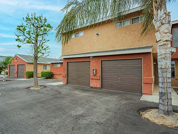 4th image of 32021 Avenue E APT 11