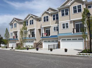 30 Jeffrey Dr, Little Egg Harbor, NJ 08087